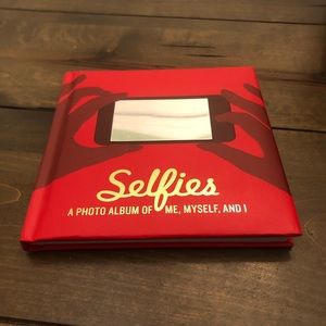 Selfies Photo Album